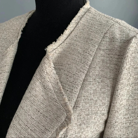 Classiques Entier Fringe Tweed Open Front Blazer - Picture 4 of 13